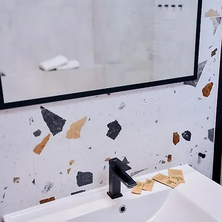 公寓 Laguna 63-spa 波兰尼卡-兹德鲁伊