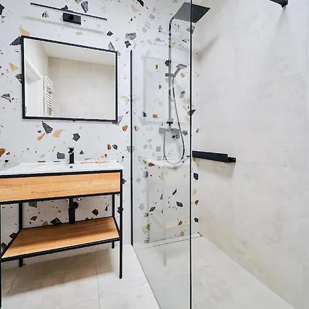 Laguna 63-spa * 波兰尼卡-兹德鲁伊